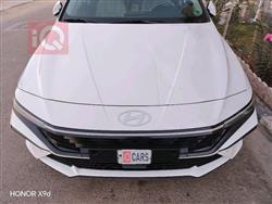 هیوندای ئەلەنترا